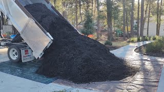 15 Cubic Yards of Mulch - Delivery!