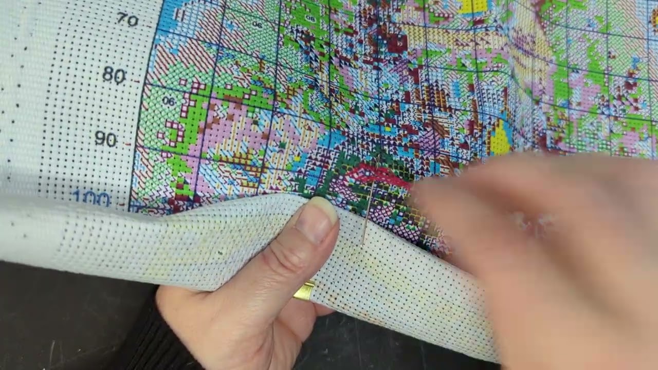 Приходите шить вместе с Кристал в @Inhousecrafter. Начало занятий запланировано на Tapestrymarket...