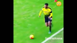 Etienne Capoue Turn