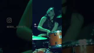 Pau tocando RUNAWAY en Dakota Studio Bar, Monterrey 22/09/2018