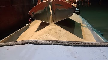 Cận cảnh bến cảng Vũng Tàu