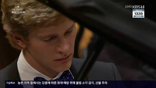 Jan Lisiecki_Krzysztof Penderecki_Chopin Piano Concerto No.1 in e minor, Op. 11_1st