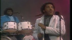 Fat Larry's Band - Zoom (Official Music Video)  - Durasi: 4:29. 