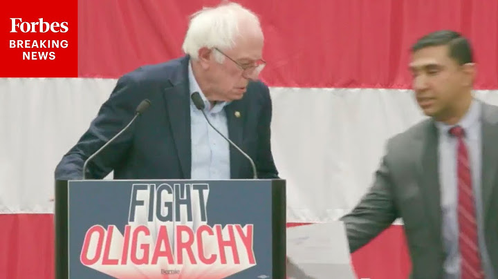 Watch The Moment Bernie Sanders Finds Out Trump Launched Strikes On Iran Live During His Rally