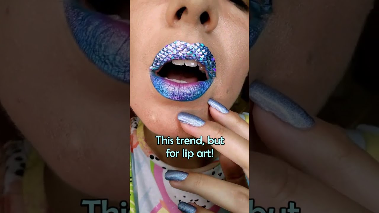 Turn arm 360 trend, but for lip art! Holo mirror effect lips