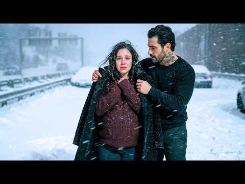 Eight Months Pregnant, She Was Left on a Snowy Highway—Then the Mafia Boss Covered Her With His Coat