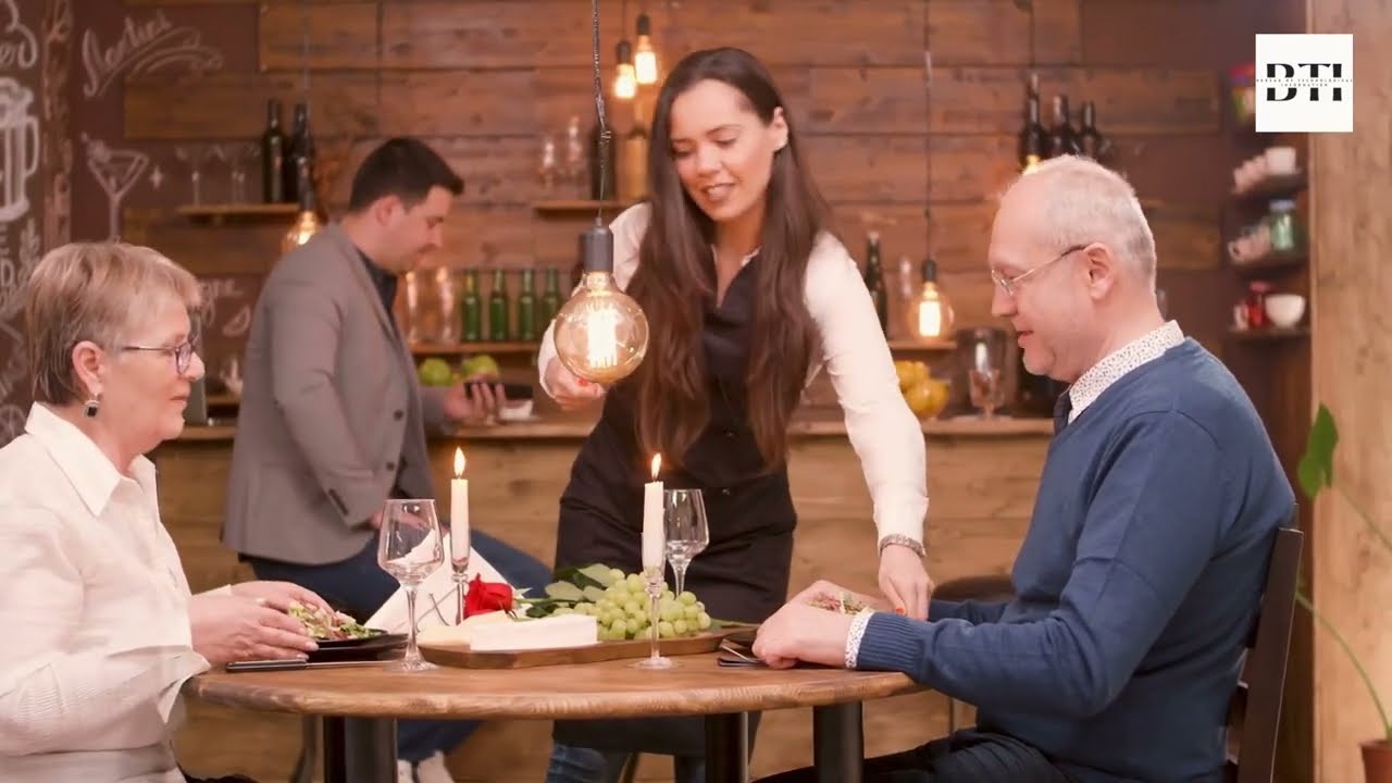 The Future of Dining: How AI is Revolutionizing the Service Industry.