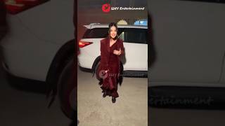 Sunny Leone Rocks This Outfit