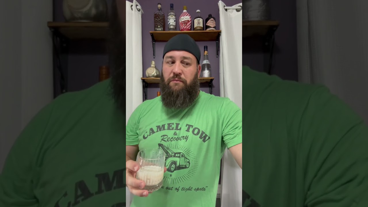 Blackberry Bliss: A Strudel-Inspired Cocktail that Will Steal Your Heart  