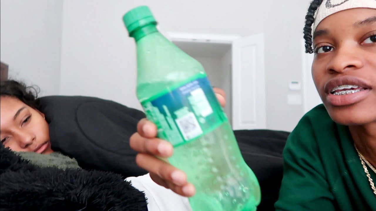 Тэ такой больной :(