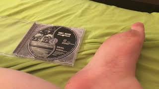 Celebrity Unboxing Toby Keith Pull my chain CD Profile