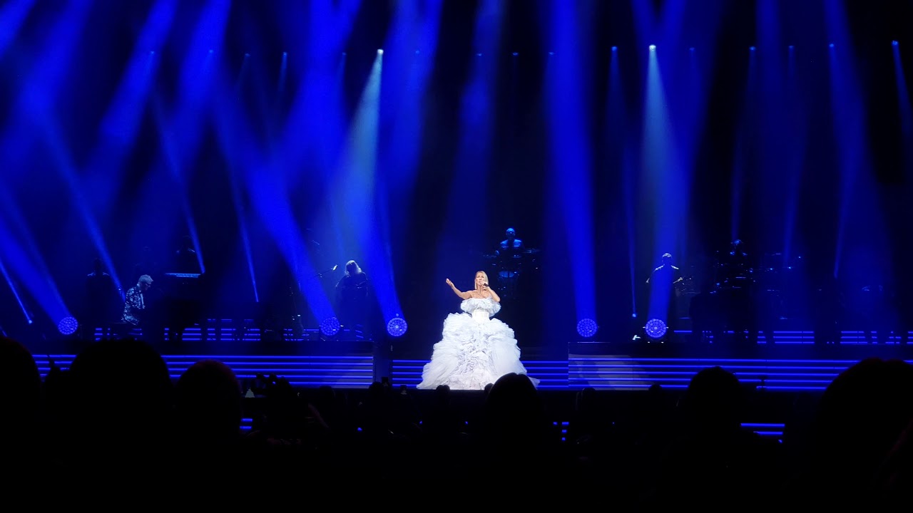 Celine Dion - Pour Que Tu M'aime Encore - Ottawa - Oct 16th, 2019