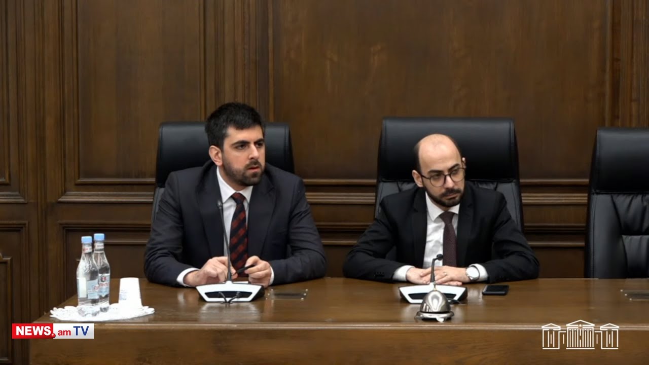 Пашинян на протестах в армении. Работа в армении. Протесты в армении. Армения никол пашинян в армии. Военнослужащие армении.