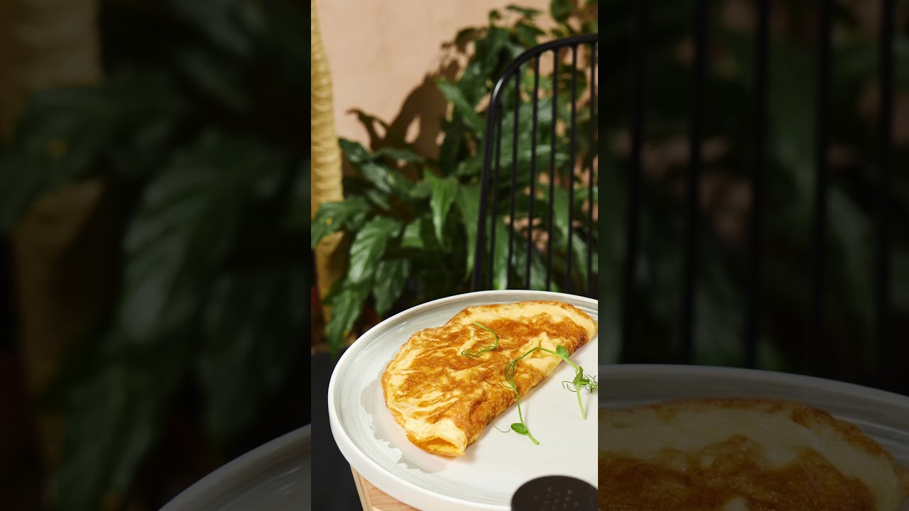 BTS at cafe The Zavtrak 