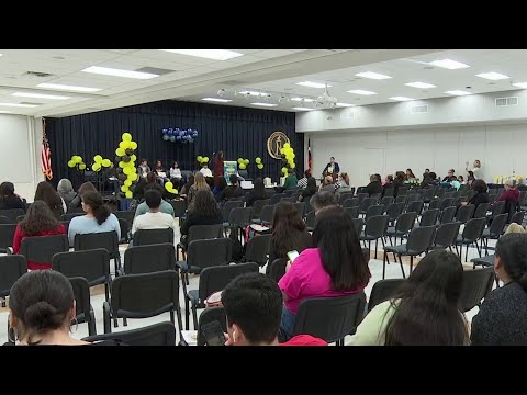 Northside ISD holds Spanish Spelling Bee contest