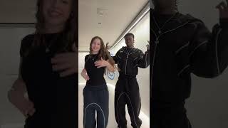 𝒜𝑀𝐸𝐿𝐼𝐸