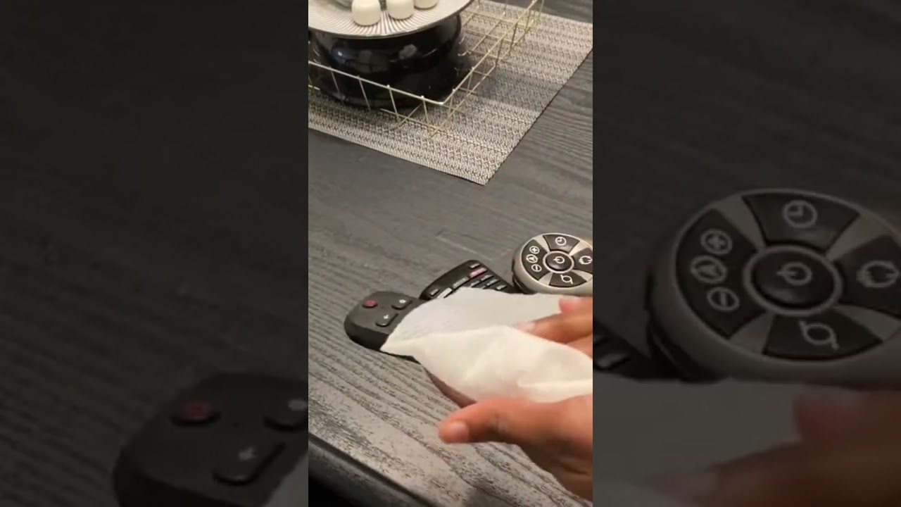 Amazon Basics Disinfecting Wipes