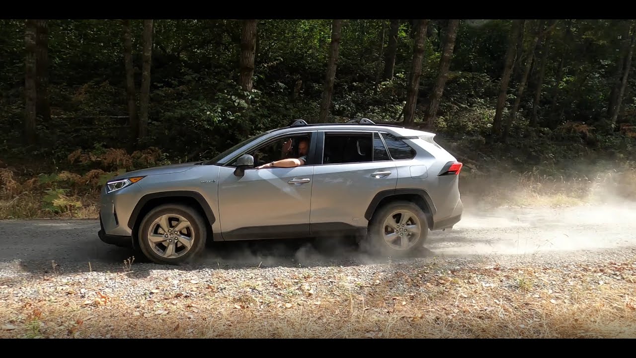 Comma2 and OpenPilot - Gravel Road Driving Experiment with Laneless navigating