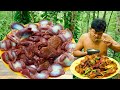 Cooking Spicy Chicken Gizzard, Liver,Heart,Stomach Make Very Hot Eating So Delicious in Rainforest