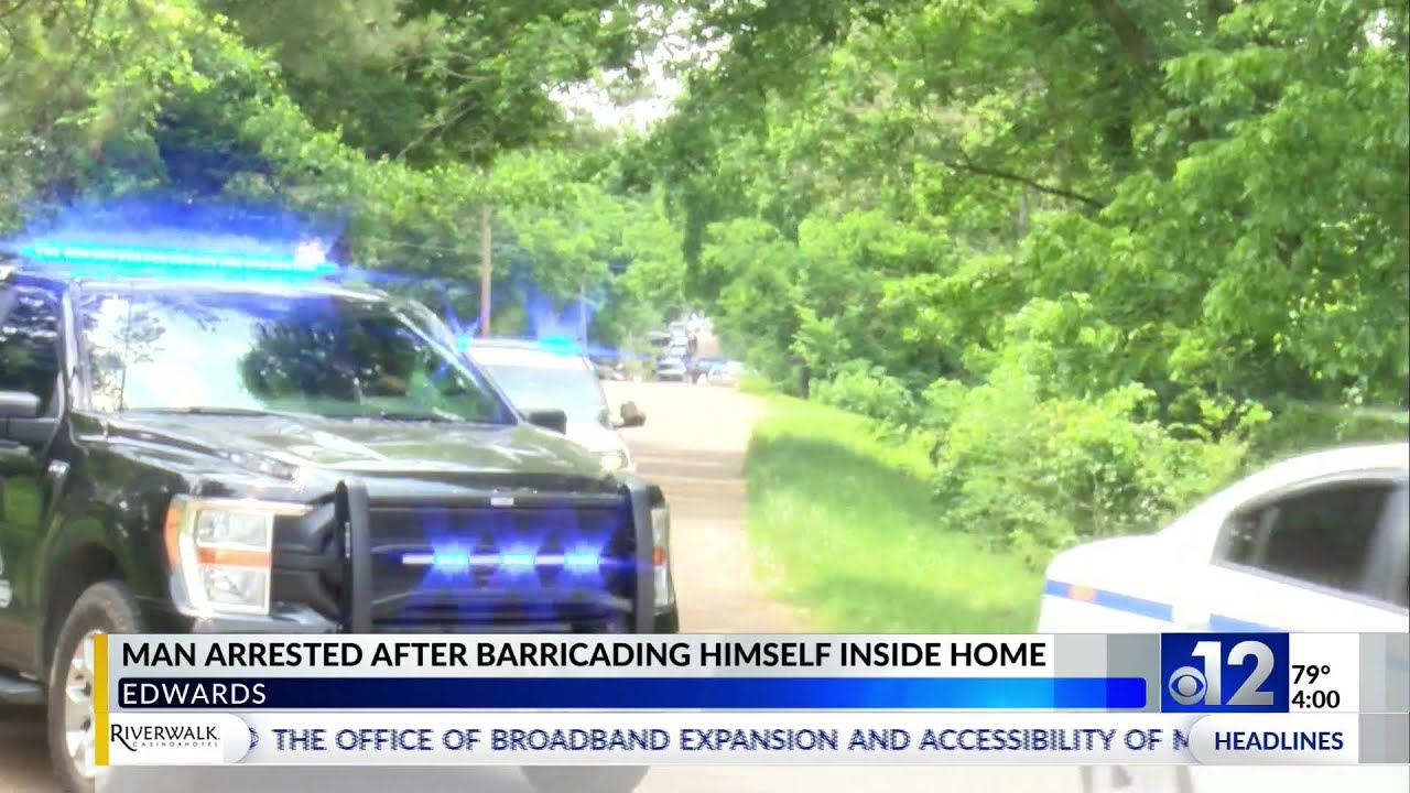 Man arrested after barricading himself inside Edwards home - YouTube