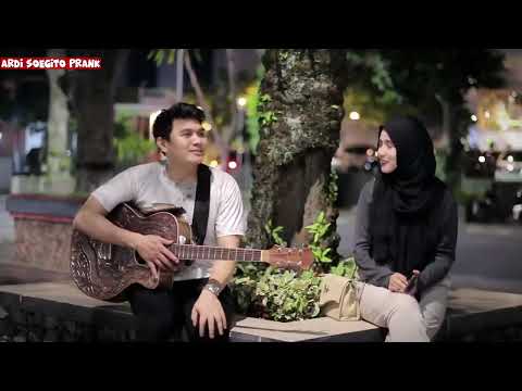 Nazia Marwiana ft Ageng Music - Aku Ingin Bahagia (Official Live Music)