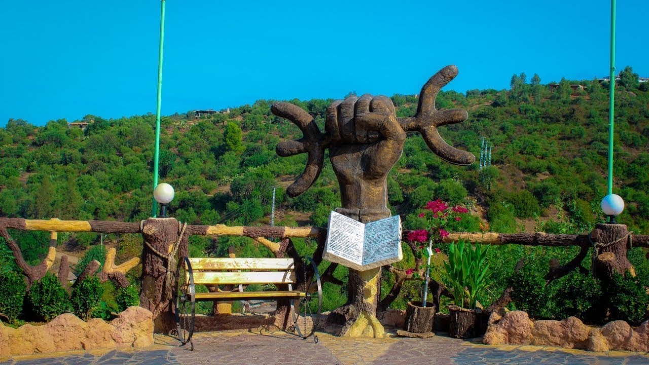 Reportage sur la beauté cachée de Tazruts, perle des villages kabyles (Taddart n Tezruts Nat Yeǧǧar)