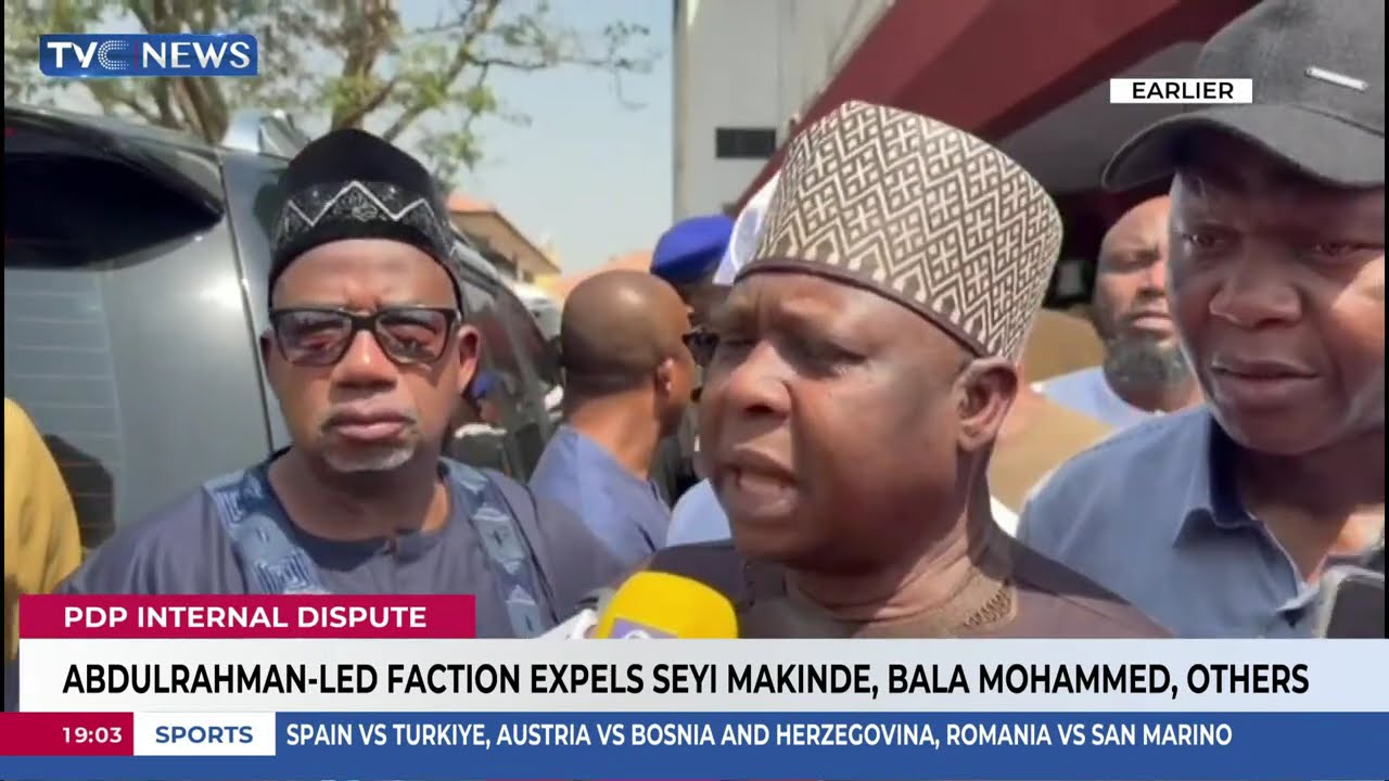 PDP Secretariat Erupts In Chaos As Two Factors Struggle For Power