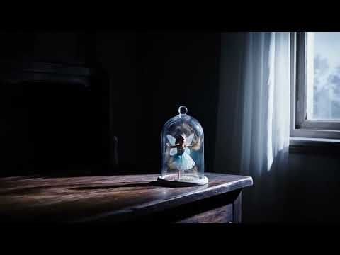Inside the Bell Jar: A Tale of a Trapped Fairy