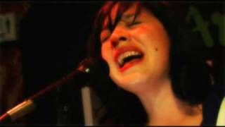 Carla Morrison - Paloma Negra (Lola Beltran) chords