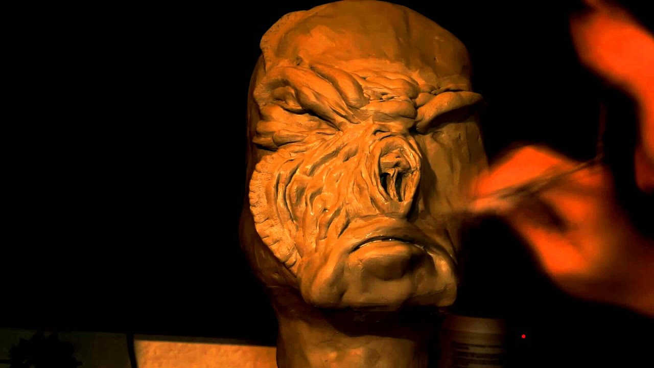 modelage argile pour moule ( masque latex )