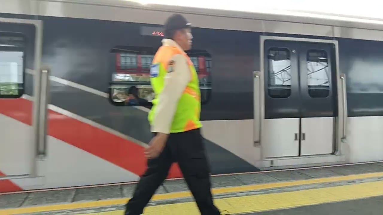 KRL CRRC SFC 120V TS 5 Tujuan Bogor (sebelum Mutasi ke Manggarai)