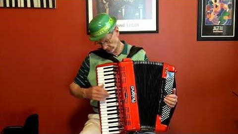 "Harvest Home" on the Roland FR-7x Accordion, by Richard Noel