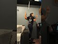 Alongamento peitoral parede cotovelo flexionado (unilateral)