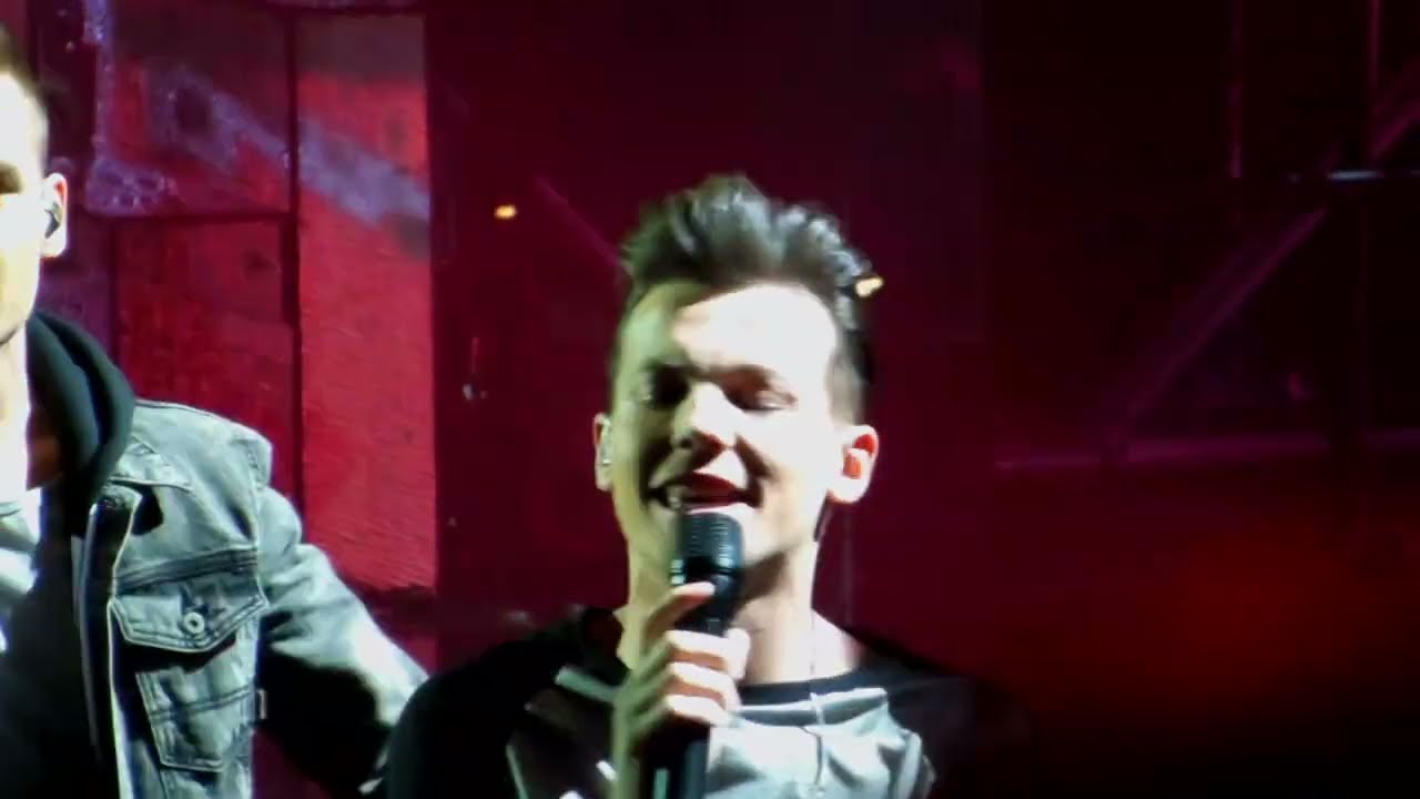 One Direction - More Than This / Loved You First - 4/4/2013 London