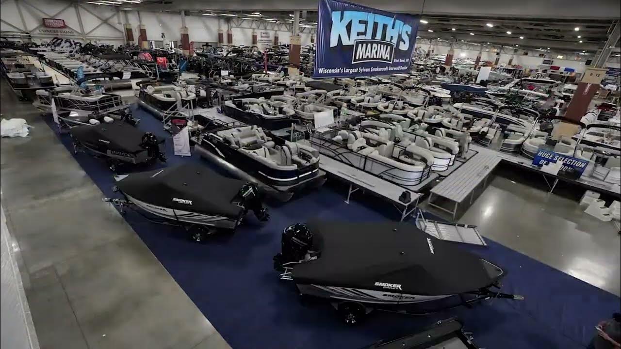 Time lapse video Setting up for the Milwaukee Boat Show YouTube