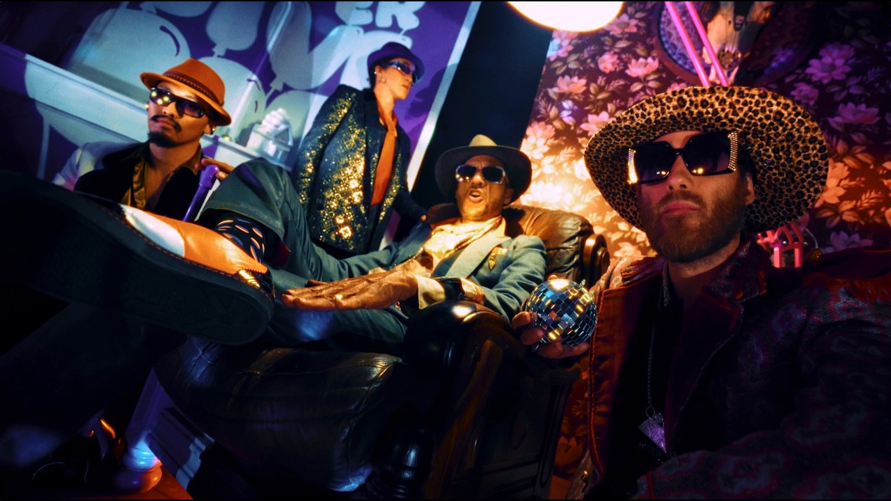 LOSE MY MIND - WAB and The Funky Machine - Video Clip Officiel - YouTube