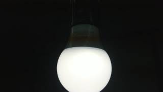 ダイソー LED電球 60形