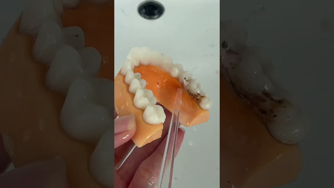 Affordable gift ideas for cleaner teeth this christmas 