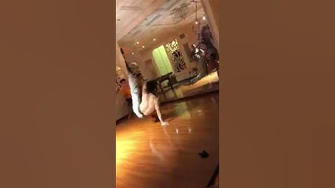 Powermoves training: how to learn Thomas Flares