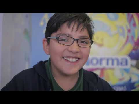 Reproducir