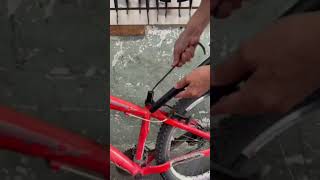 Não faça isso jamais na sua bicicleta! Colocar canote de alumínio muito alto. #bike #mtb #shorts