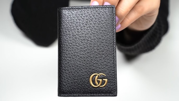 Unboxing my CLN Gracey wallet (Debossed monogram) 