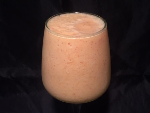 fuzzy-navel-smoothie-by-vitamix