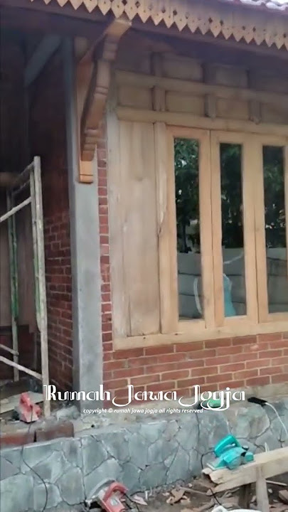 Pasang jendela kaca di Rumah Limasan modern Banjar Jabar 🥰