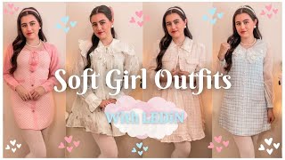 Soft Girl Fall Outfit Ideas screenshot 5