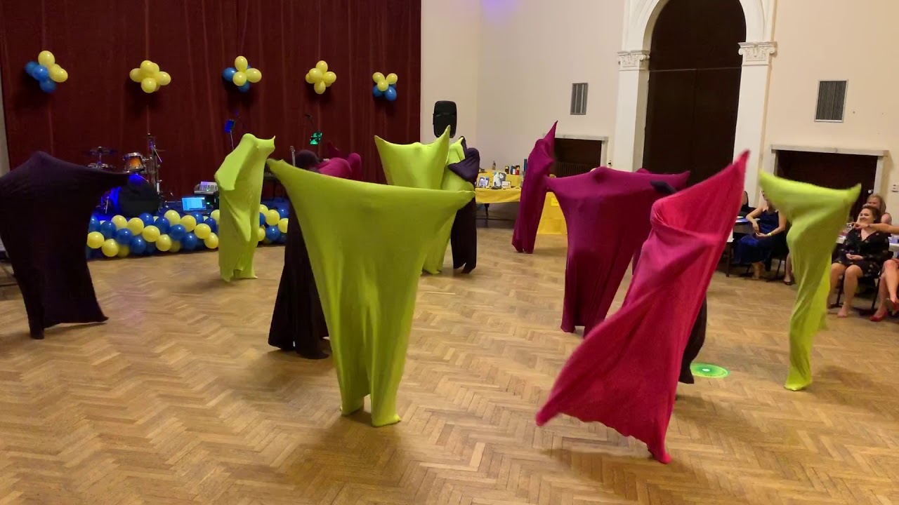 Půlnoční překvapení_5. Lužánecko Lanáčový ples