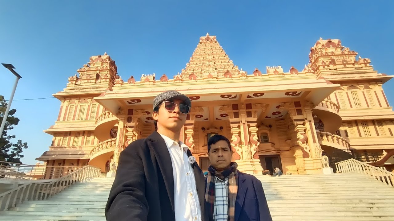 Papa ke sath chhattarpur mandir pahuch gaye 🙏🏻🚩 | Raw with Mohan | vlog-34