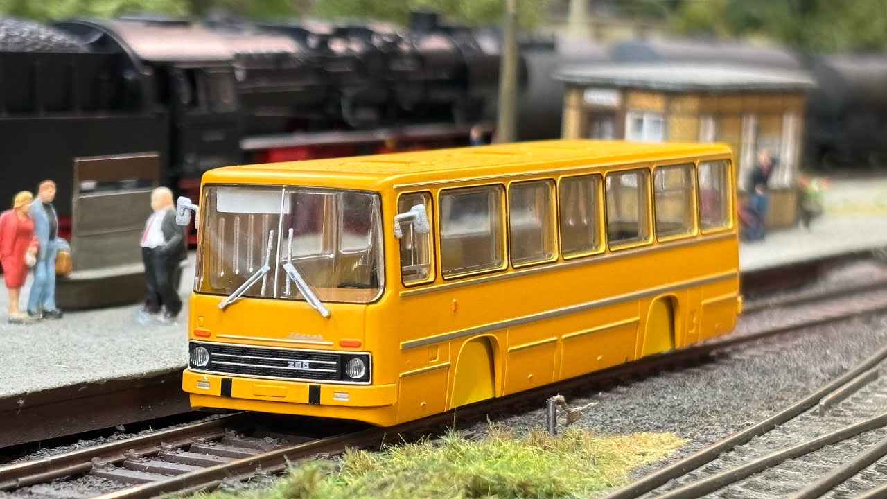 Der Ikarus 260 als Schienenbus in H0 / Modelleisenbahn Fahrvideo HO DR Anlage / Brekina / Triebwagen