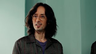 滝藤賢一、「名脇役」つながりでテレビスタンドのCMに出演　テレビスタンド「WALL」新CM
