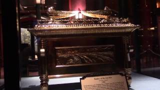 See the actual ark prop from raiders of lost ark, now on display at
great movie ride disney's hollywood studios, walt disney world resort.